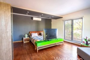 Property - photo 18