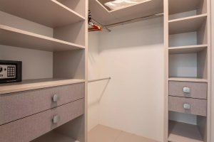Property - photo 9
