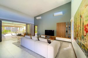 Property - photo 2