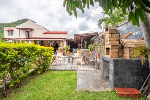 maison a vendre tamarin3