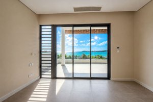 A vendre penthouse front de mer dans une residence