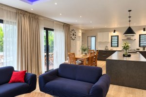 villa moderne a louer quatres bornes centre mauric