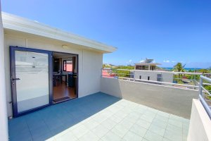 maison a louer a la gaulette avec piscine38