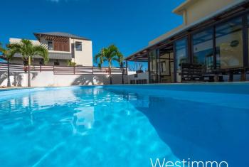 Maison 4 chambres avec cinéma et piscine à Flic en Flac à louer