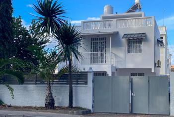 Exclusive - Furnished house facing the beach for rent in Flic en Flac