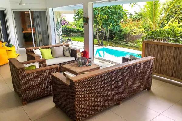 TAMARIN - Villa moderne de 4 chambres avec piscine à vendre - photo 5