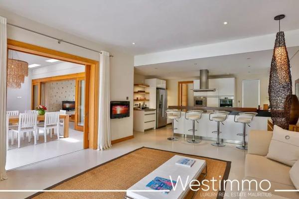 Villa tropicale de 415 m² avec jardin exotique et vue sur lagon - photo 6