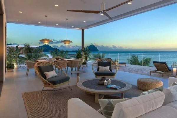 RIVIERE NOIRE - Penthouse avec 3 chambres et piscine privée de 255m² - photo 1