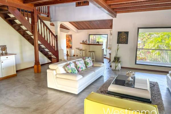 TAMARIN - Villa de 750 m2 ideal pour une famille ou projet locatif  - photo 5