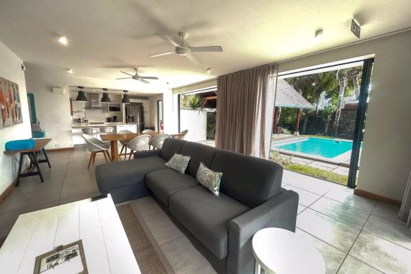 TAMARIN - Villa à vendre avec piscine privée et 3 chambres sur 482 m² - photo 6