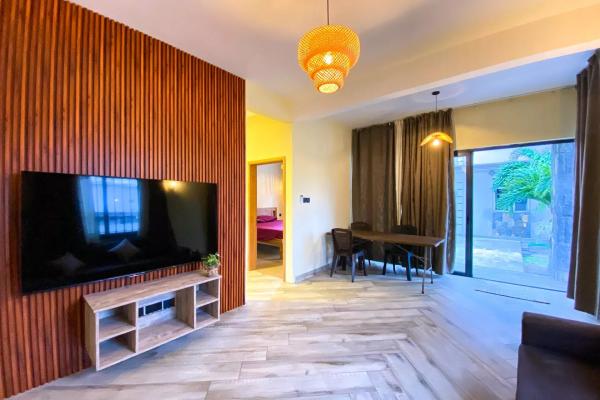 Trou aux Biches - À louer appartement neuf de 2 chambres en rez-de-chaussée avec piscine - photo 2