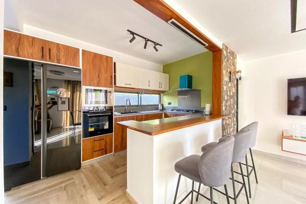 À Vendre – Superbe Maison Moderne au Cœur de Grand Baie - photo 4