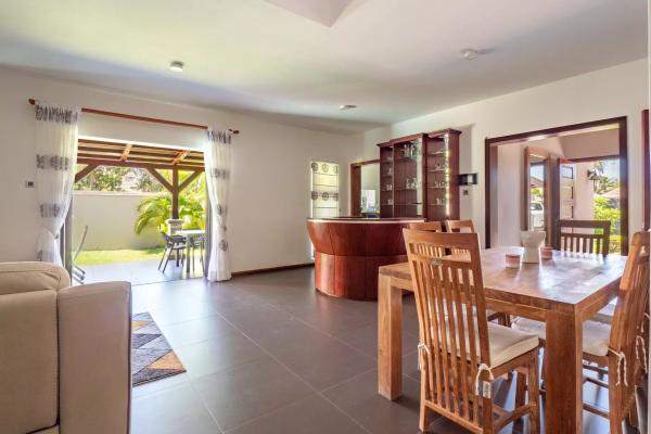 Villa à vendre à Tamarin avec terrain de golf et BBQ exceptionnel - photo 3