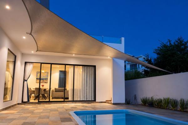 LA GAULETTE - New and modern 3-bedroom villa with swimming pool - photo 1