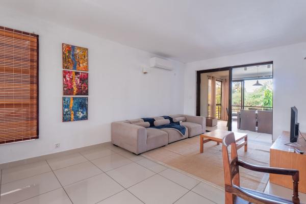 Renovated 3-bedroom apartment for rent in La Preneuse - photo 6