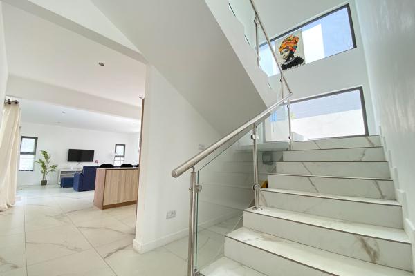 Vente Villa moderne récente avec piscine à Péreybère - photo 6