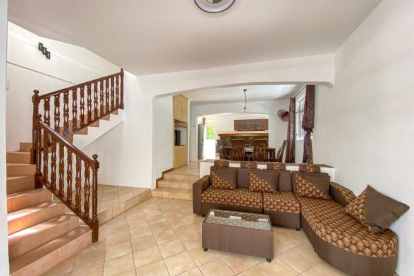 PEREYBERE - Appartement meublé à louer de 3 chambres  - photo 5