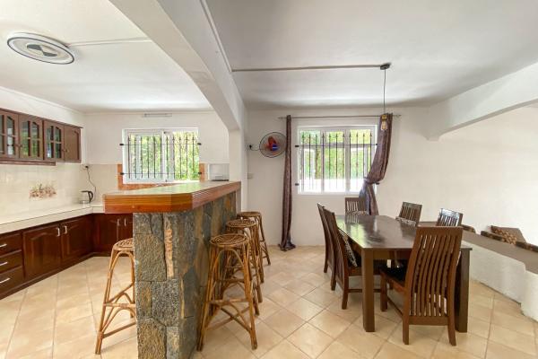 PEREYBERE - Appartement meublé à louer de 3 chambres  - photo 4