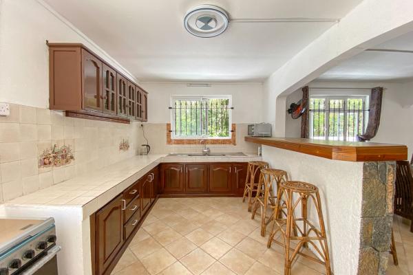 PEREYBERE - Appartement meublé à louer de 3 chambres  - photo 3