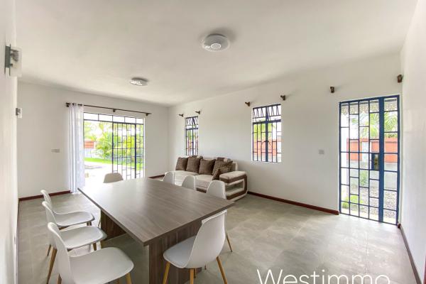 Villa meublée à louer à Péreybère avec 5 chambres et piscine privée - photo 4