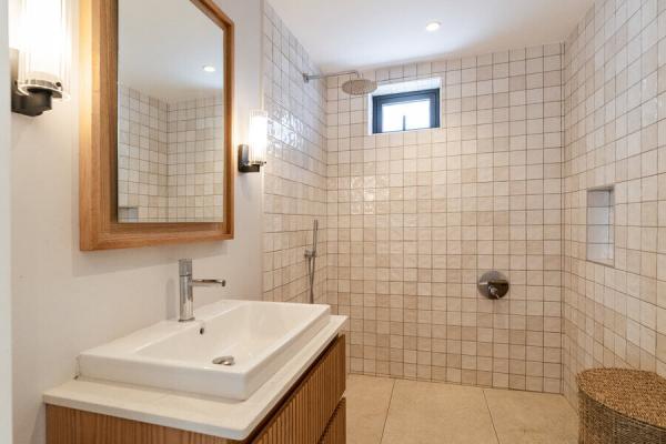 Projet SHOBA  Flic en Flac  Salle de bain douche  