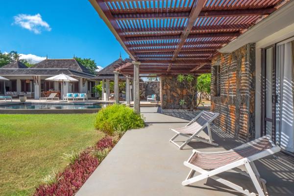 Villa de prestige 5 chambres sur un domaine golfique à Tamarin - photo 5