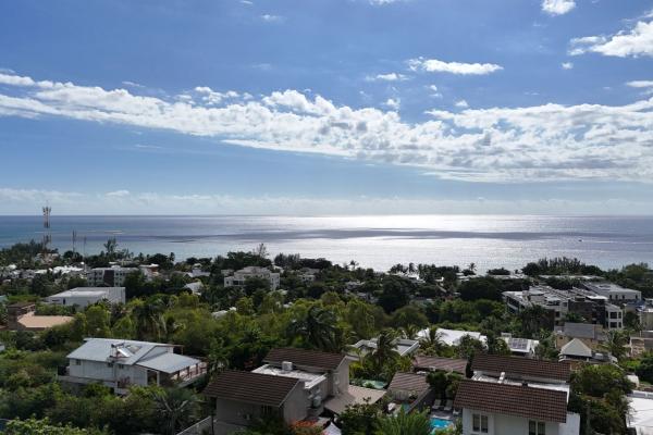 Penthouse 4 suites à Tamarin avec piscine et vue sur le lagon - photo 2