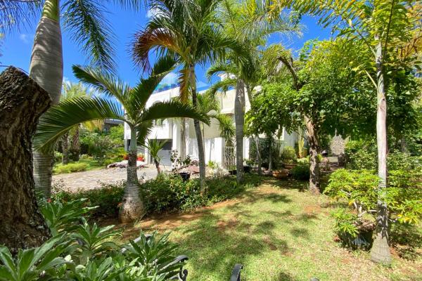 Exceptionnelle Villa d'architecte style Ryad de 450 m² avec piscine à Grand Gaube - photo 2