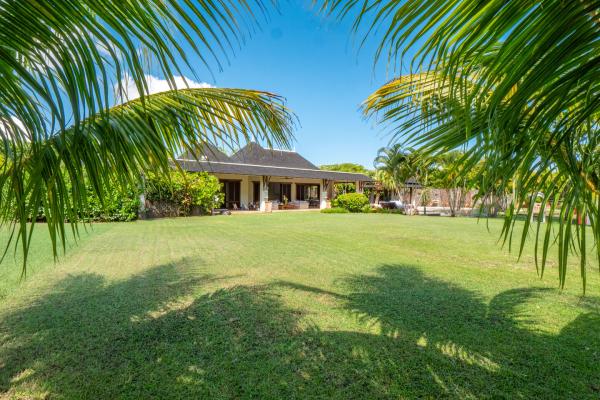 villa de luxe a louer long terme tamarin golf56