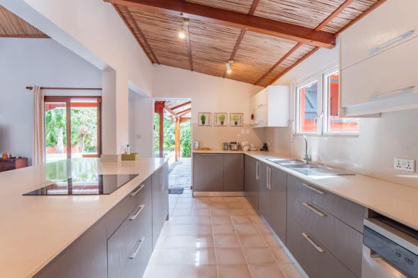 villa for rent long term tamarin black river mauri