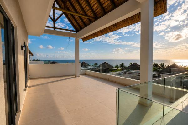 A vendre penthouse front de mer dans une residence