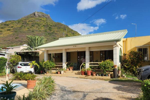 maison a louer Tamarin2