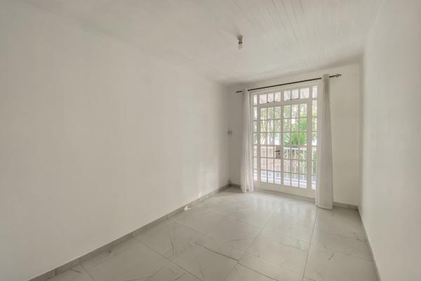Maison a louer flic en flac10