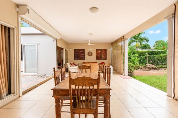 villa maison a louer la preneuse tamarin riviere n