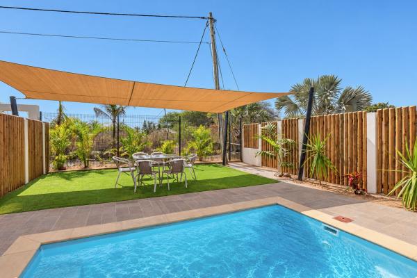 Villa neuve à louer avec piscine privée et panneaux solaires - photo 4