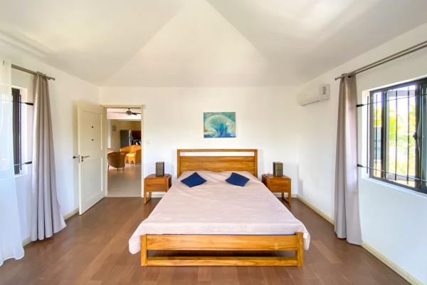 maison a louer a la gaulette avec piscine30